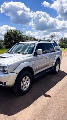 MITSUBISHI PAJERO 2.5 HD 4X4 8V TURBO INTERCOOLER DIESEL 4P MANUAL